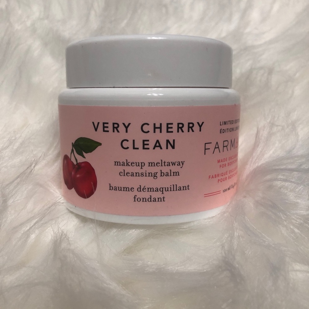 Very Cherry Clean Makeup Meltaway by Farmacy